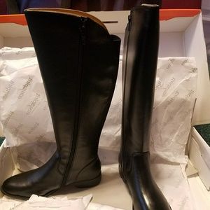 NEW Easy Spirit Boots